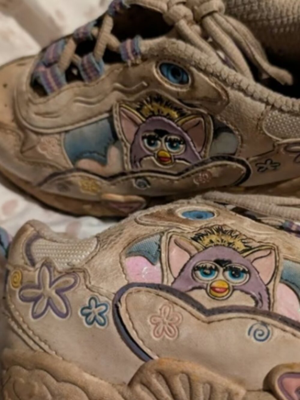 very hard to find Vintage Y2K Furby Sneakers Size 13